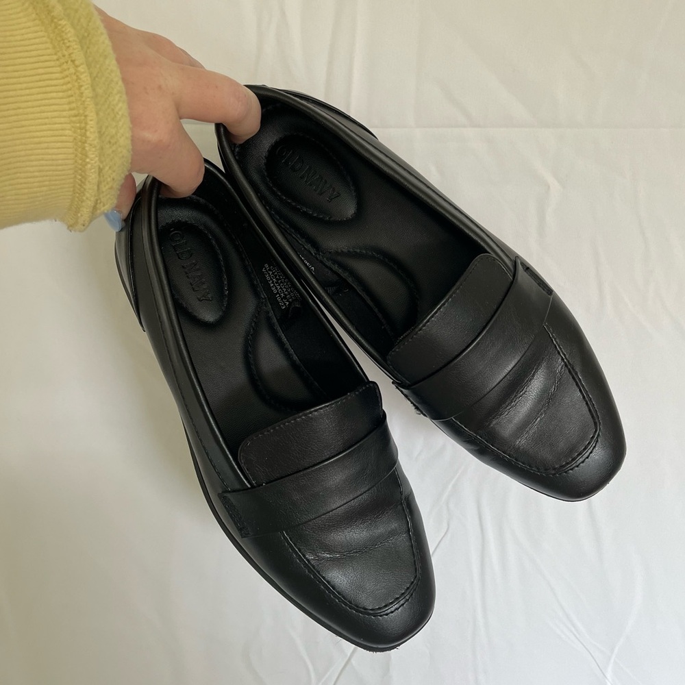 Black Old Navy Loafers